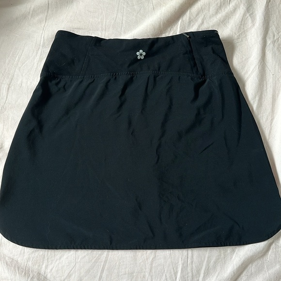 TUFF ATHLETICS SKORT - Picture 4 of 5